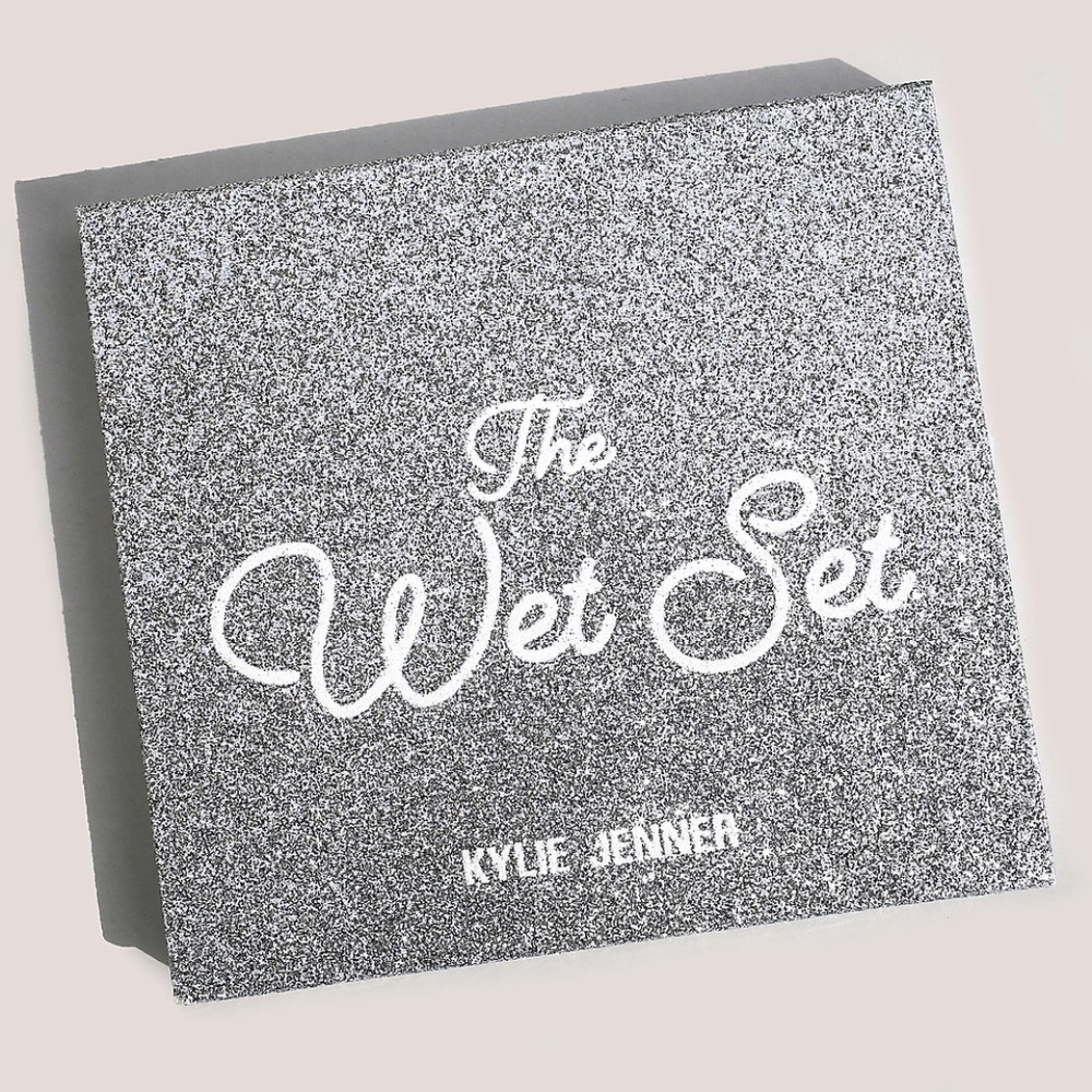 NWT Kylie Cosmetics Holiday Wet Set